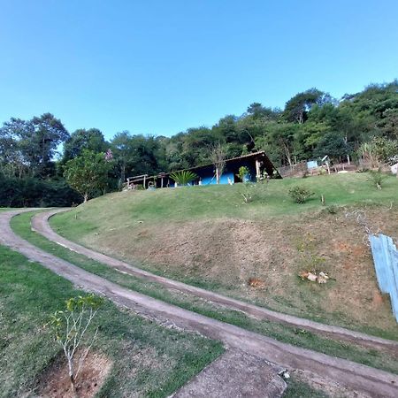 Chacara Cantinho Do Ipe Marechal Floriano Kültér fotó
