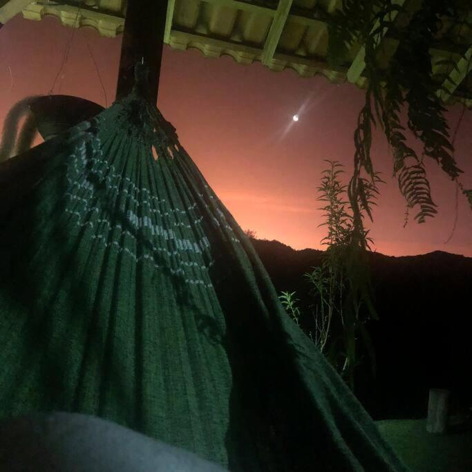 Chacara Cantinho Do Ipe Marechal Floriano Kültér fotó